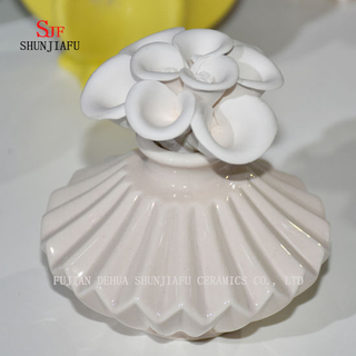 Quemador de cerámica Difusor de aromaterapia Portacandelitas con flor / D