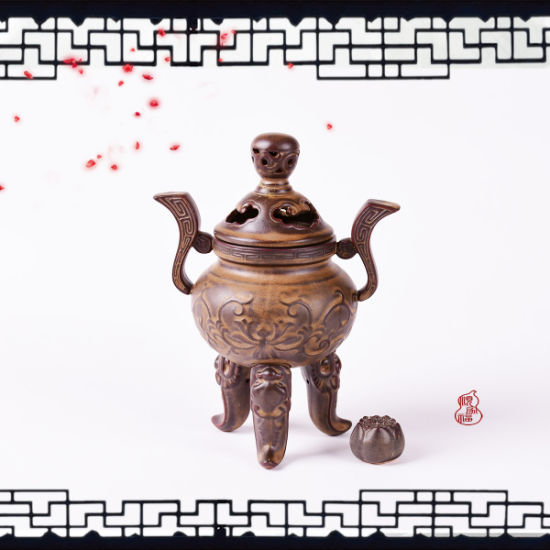 Símbolo de buena suerte Cerámica y cerámica Forma de trípode Quemador de incienso para la decoración del hogar