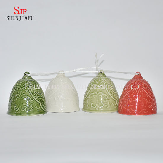 4 colores Jingle Bell Decoración / Navidad / Regalo del festival