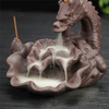 Hilo Enchufe de incienso Cascada de cerámica Reflujo Incienso pequeño Dragón de cerámica Quemador de incienso de reflujo
